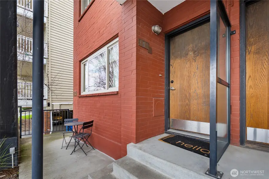 7106 California Avenue Sw #101, Seattle, WA 98136 - #2