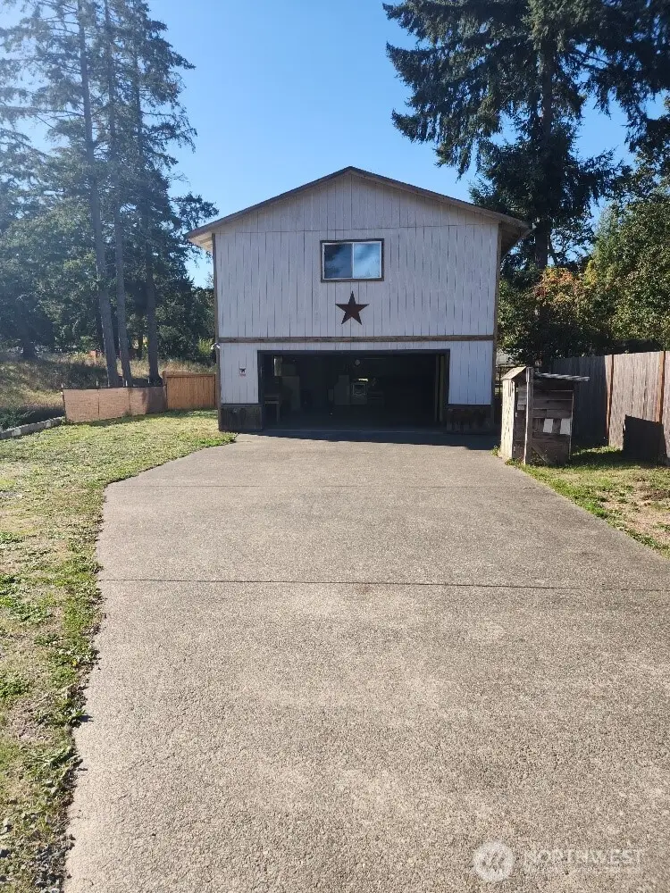 25102 32nd Avenue E, Spanaway, WA 98387 - #1