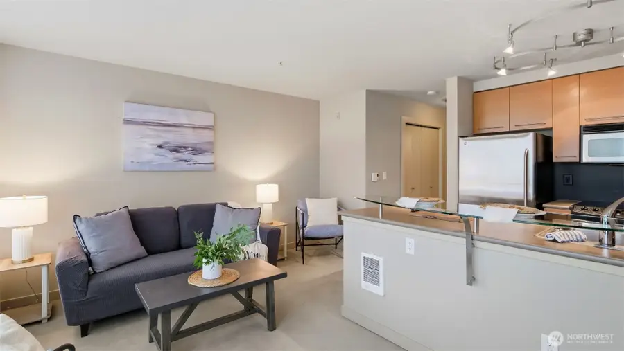 1420 E Pine Street #E606, Seattle, WA 98122 - #3