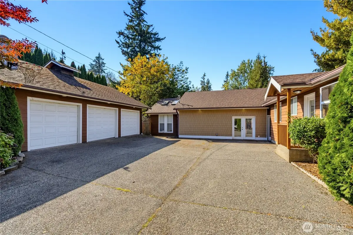 3326 Lakeway Drive, Bellingham, WA 98229 - #1