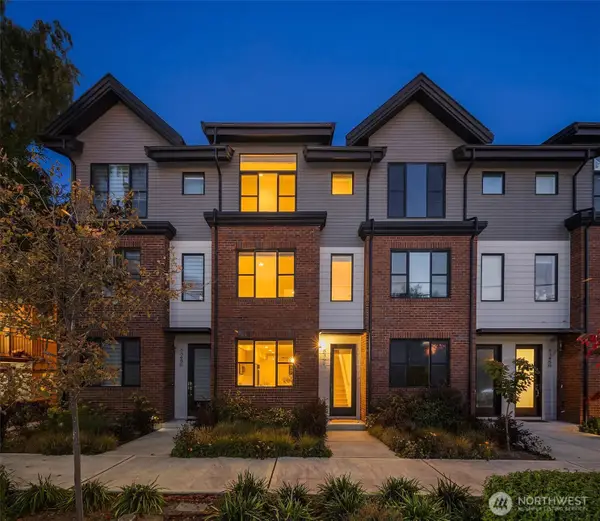 8348 13th Avenue Nw #D, Seattle, WA 98117
