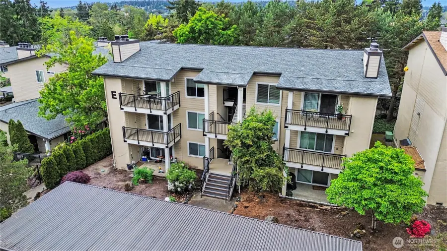 13616 NE 7th Street #E3, Bellevue, WA 98005 - #2
