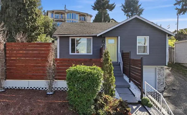 470 Grandey Way Ne, Renton, WA 98056