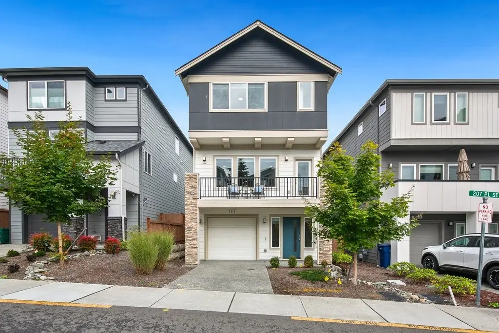 309 207th Place Se, Bothell, WA 98012 - #1