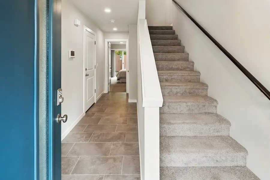 309 207th Place Se, Bothell, WA 98012 - #2