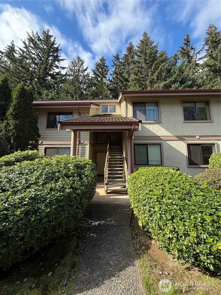 17515 118th Avenue Se #B6, Renton, WA 98058 - #2
