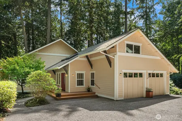 14744 Sivertson Road Ne, Bainbridge Island, WA 98110