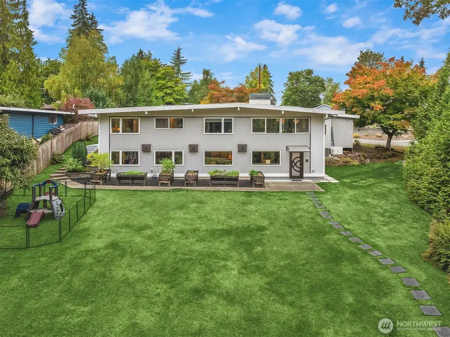 1106 167th Avenue Se, Bellevue, WA 98008 - #2