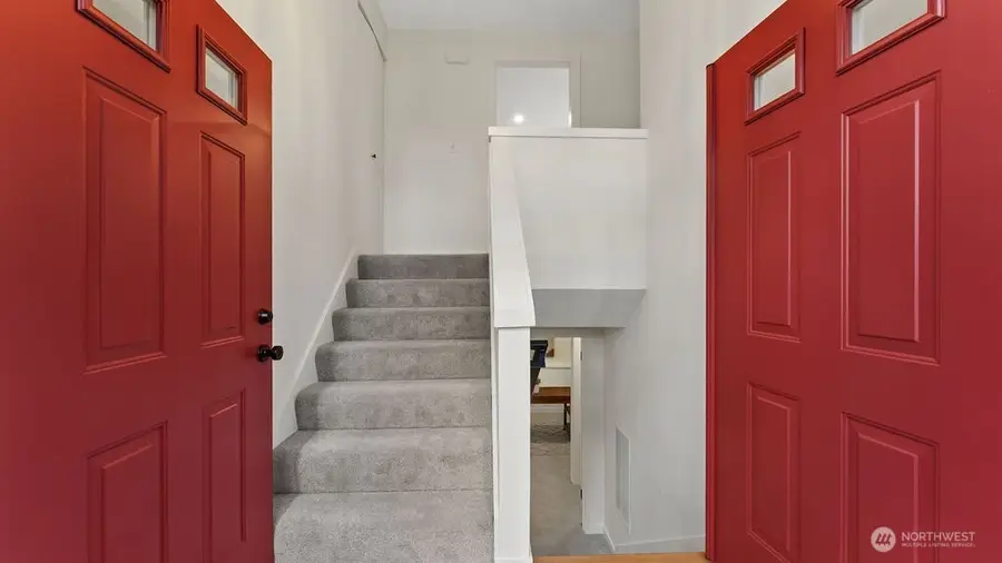 6504 119th Avenue Se, Bellevue, WA 98006 - #2