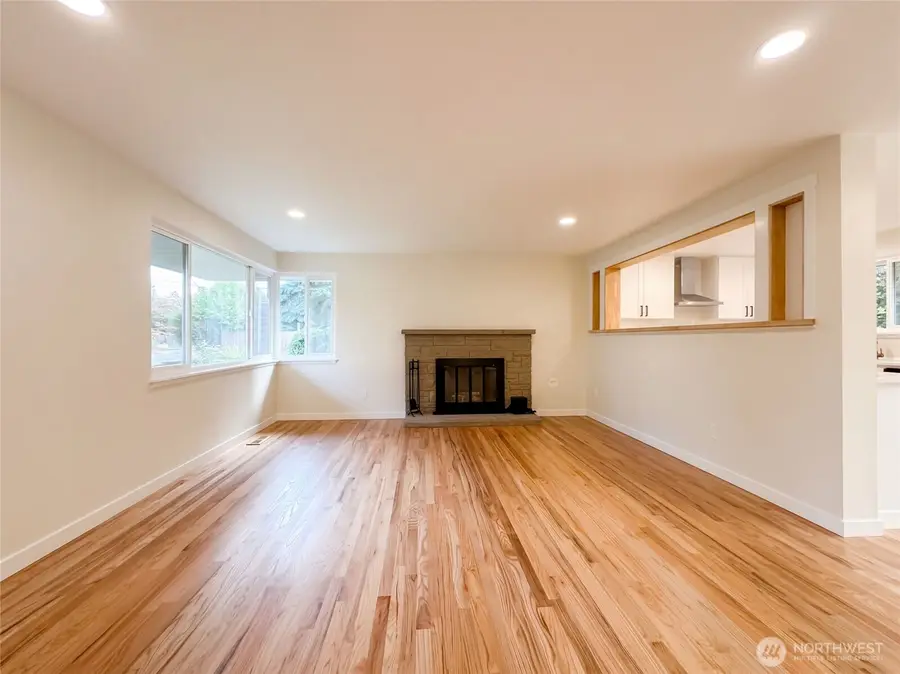 11245 12th Avenue S, Seattle, WA 98168 - #3