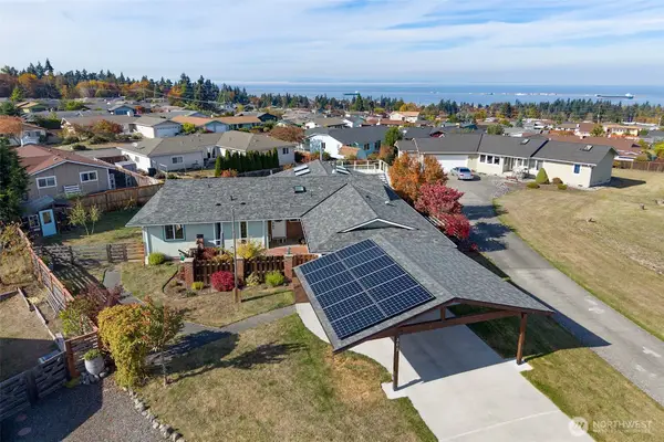 808 S Golf Course Road, Port Angeles, WA 98362