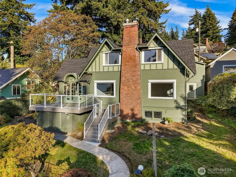 443 15th Street, Bellingham, WA 98225 - #2