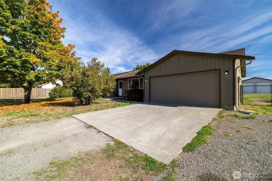 16216 Prairie Villa Street Sw, Tenino, WA 98589 - #2