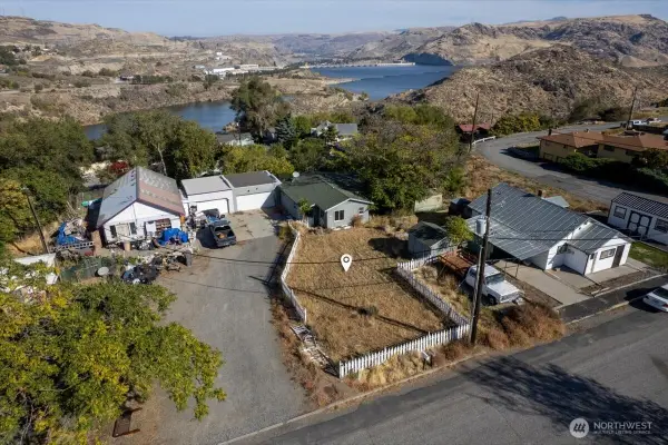 213 Roosevelt Drive, Grand Coulee, WA 99133