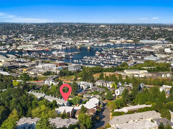 3802 25th Avenue W, Seattle, WA 98199