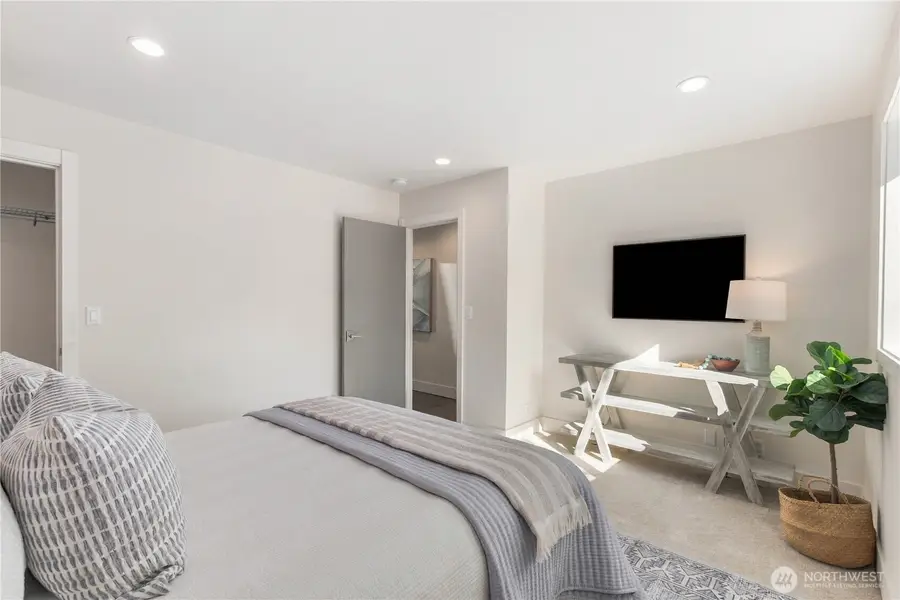 1768 Valentine Place S, Seattle, WA 98144 - #3
