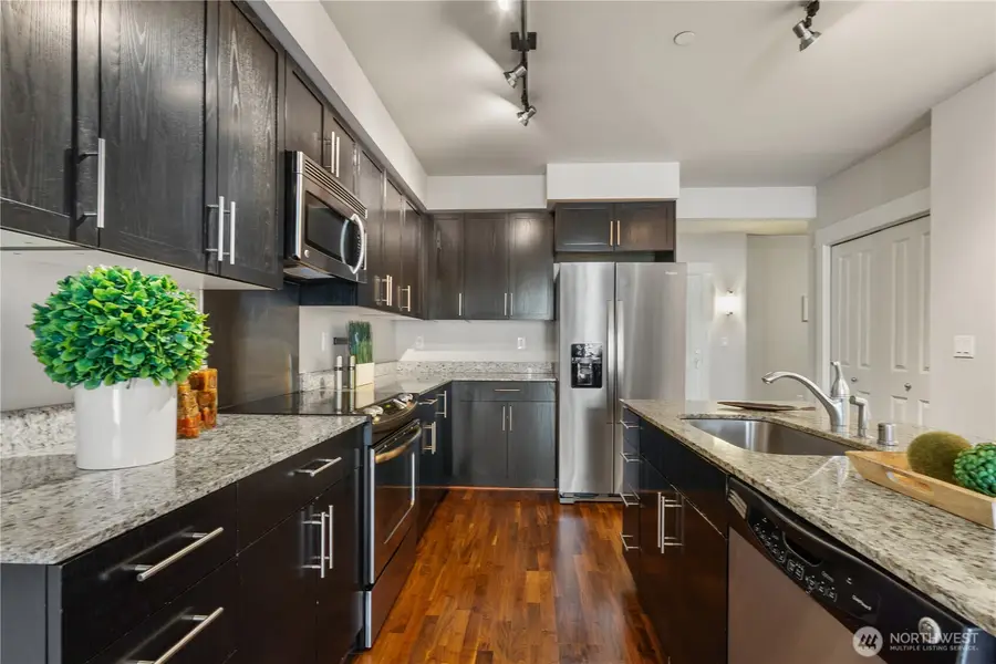 699 John Street #507, Seattle, WA 98109 - #3