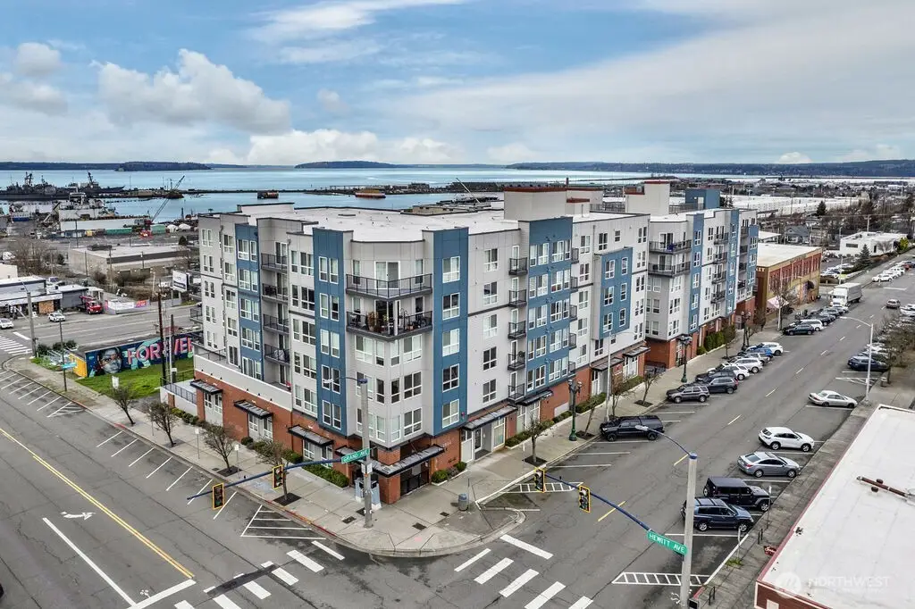 2818 Grand Avenue #B501, Everett, WA 98201 - #1