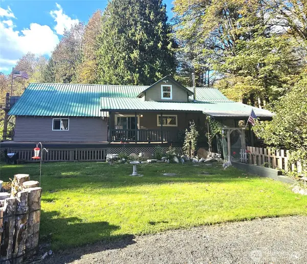 71403 Old Cascade Highway, Skykomish, WA 98288