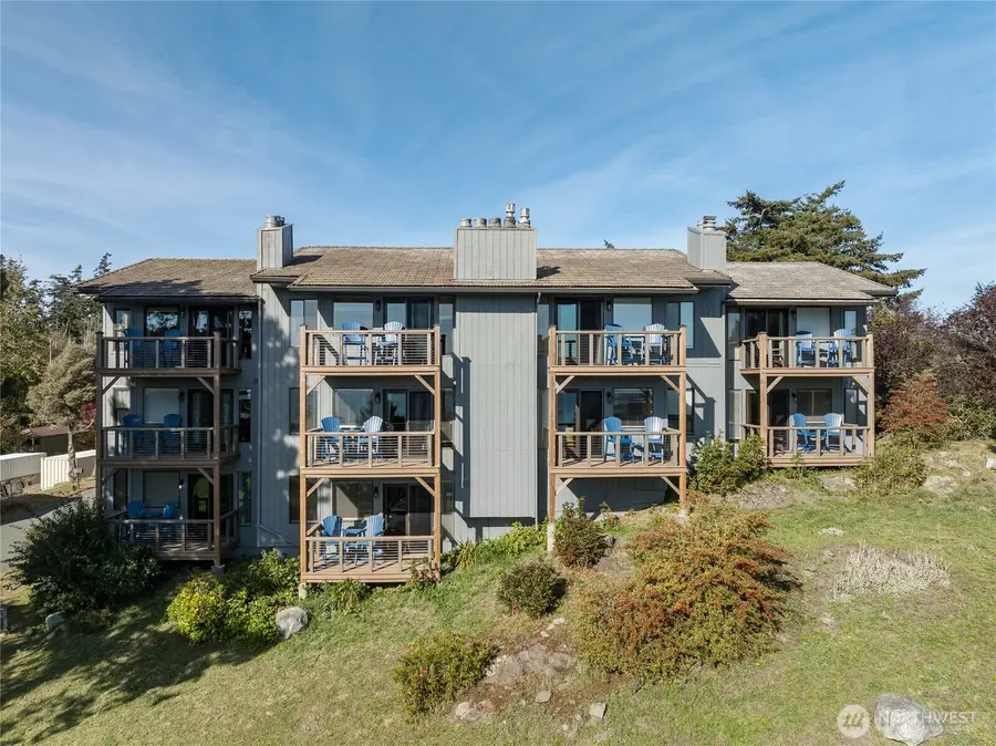 67 Main Street #105, Orcas, WA 98245 - #3