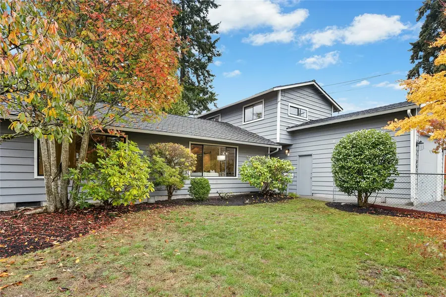 21805 52nd Avenue W, Mountlake Terrace, WA 98043 - #2