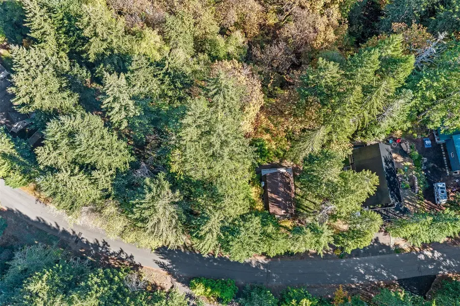 241 N Lakeview Drive, Hoodsport, WA 98548 - #3