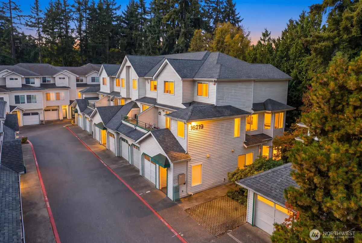 16219 Northup Way #C-201, Bellevue, WA 98008 - #1