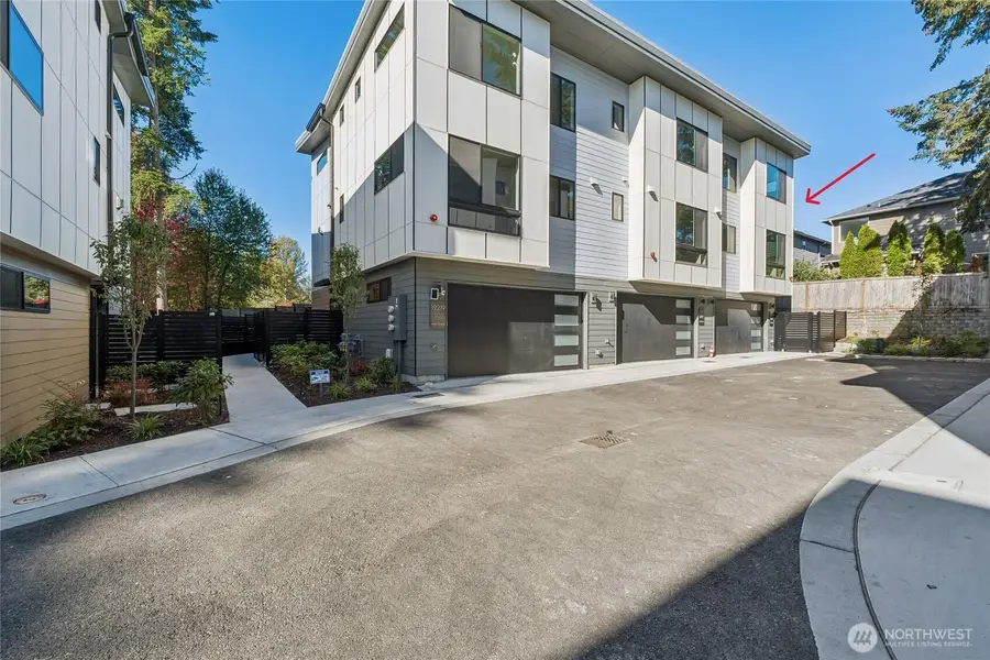 19219 77th Court Ne #103, Kenmore, WA 98028 - #2