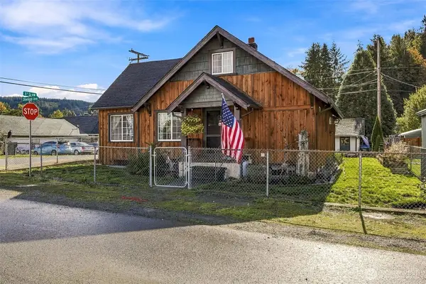 300 Standford Avenue, Carbonado, WA 98323