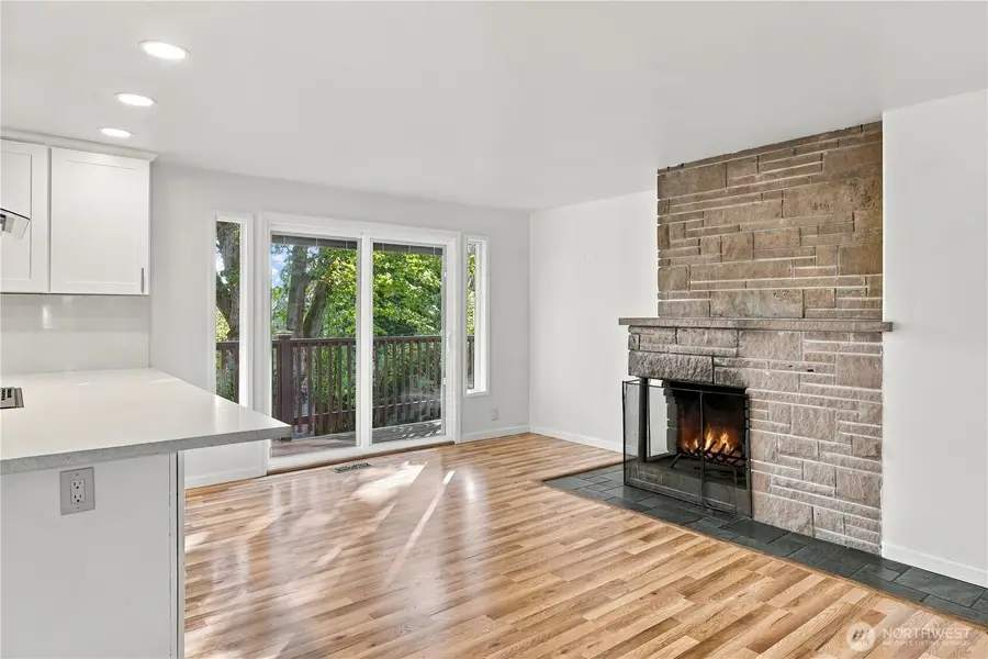 11018 27th Avenue Ne, Seattle, WA 98125 - #3