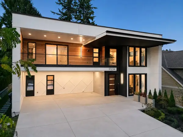 10234 NE 20th Place, Bellevue, WA 98004