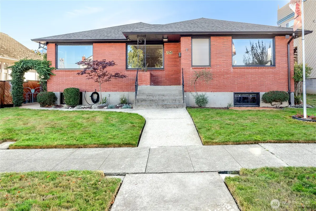 126 W 6th Street, Port Angeles, WA 98362 - #1