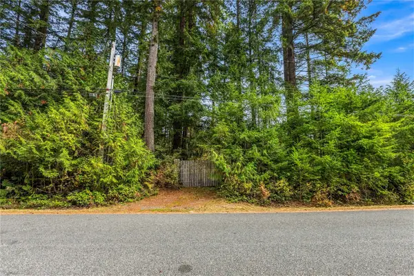 8290 Golden Valley Boulevard, Maple Falls, WA 98266