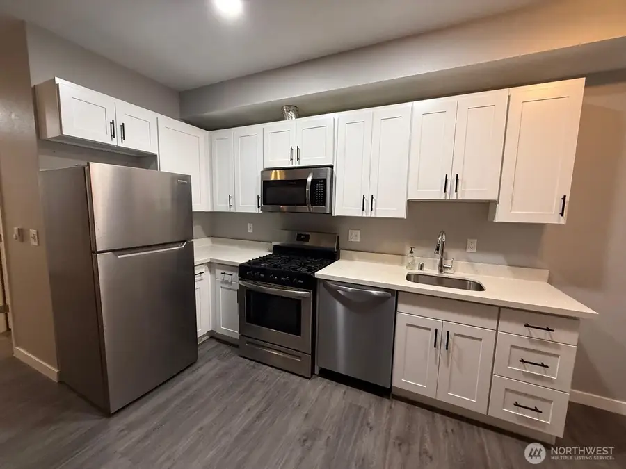 564 225th Lane Ne #A 105, Sammamish, WA 98074 - #2