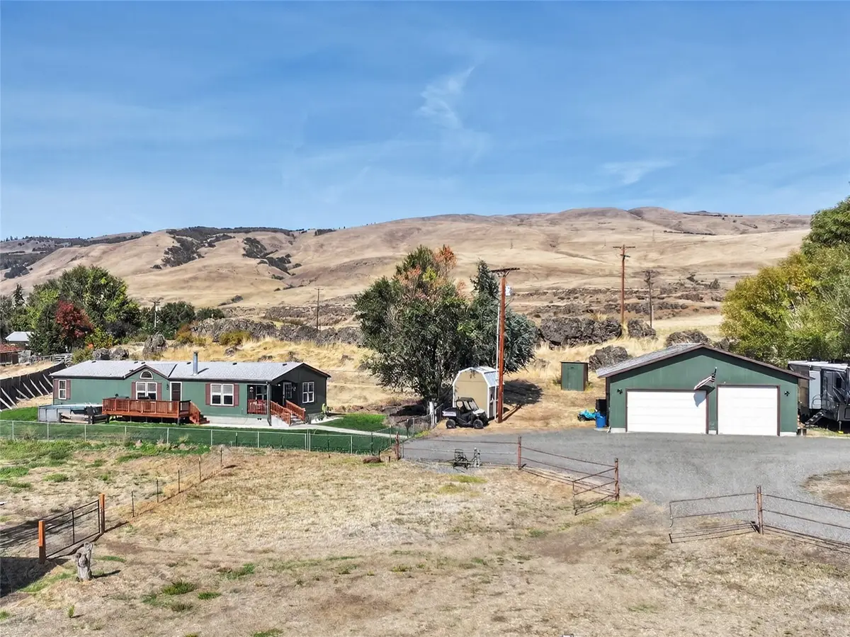 7 Grandview Drive, Lyle, WA 98635 - #1