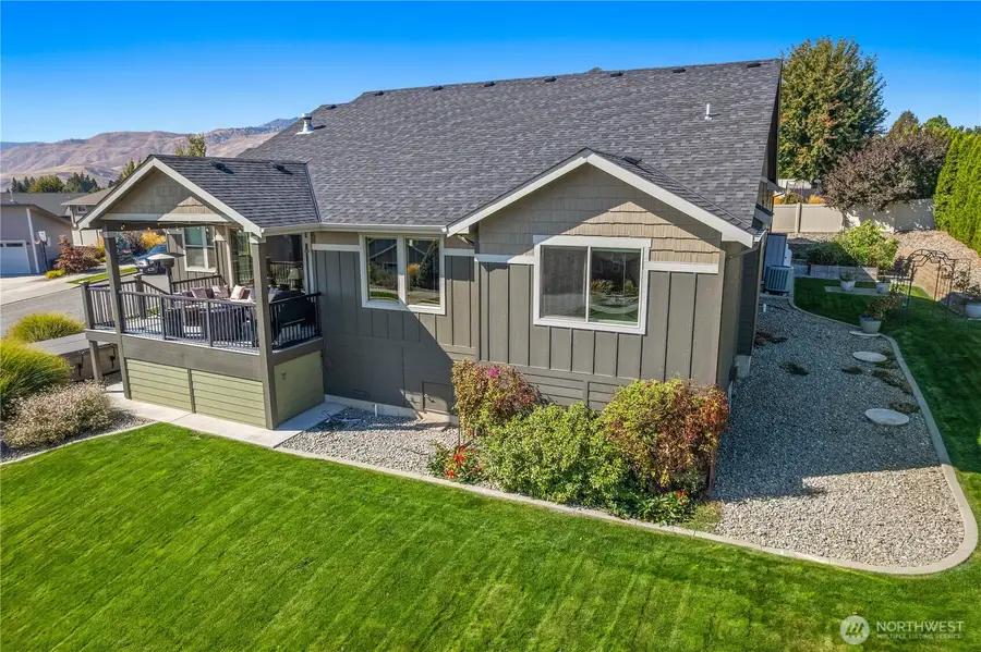 340 Laurie Drive, Wenatchee, WA 98801 - #2