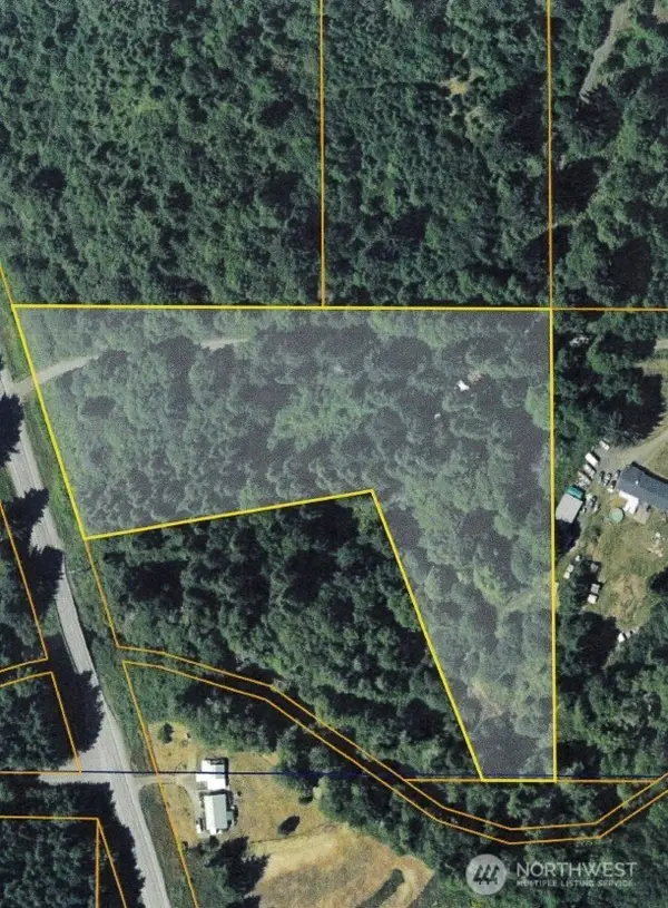 10260 State Route 101 #See Legal Description, Raymond, WA 98577