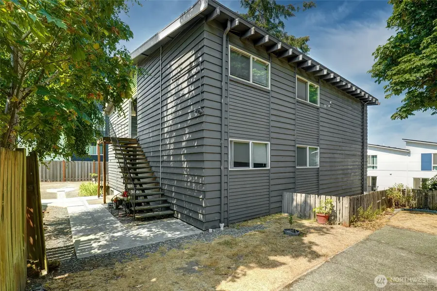 2108 NE 85th Street, Seattle, WA 98115 - #3