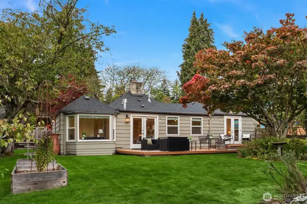 10944 23rd Avenue Ne, Seattle, WA 98125