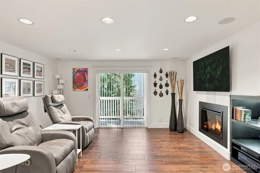 14527 NE 40th Street #G105, Bellevue, WA 98007 - #3