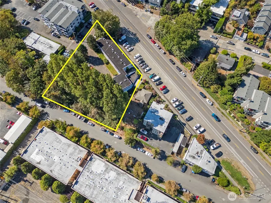 2600 Thorndyke Avenue W, Seattle, WA 98199 - #2