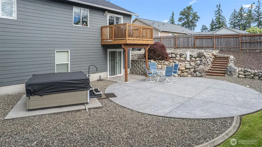 905 Cody Street Se, Rainier, WA 98576 - #2