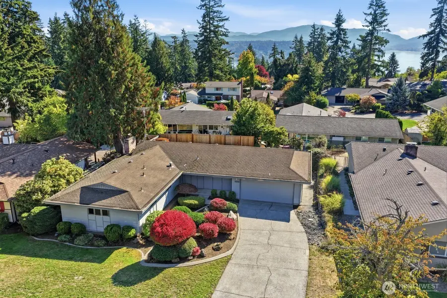 860 170th Place Ne, Bellevue, WA 98008 - #3