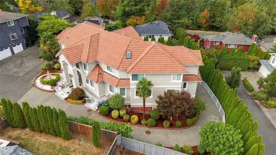 9216 132nd Avenue Ne, Redmond, WA 98052 - #3