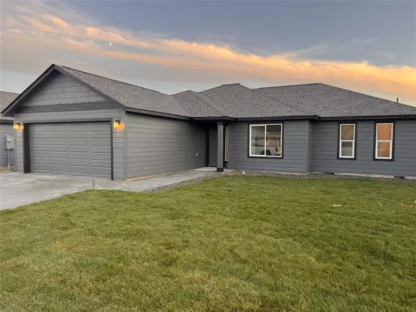 219 Poplar Street Ne, Royal City, WA 99357