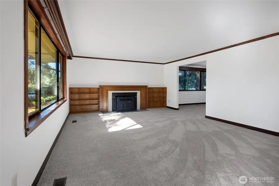 8825 32nd Street E, Edgewood, WA 98371 - #2