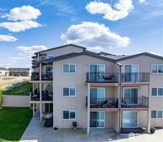 2900 Marina Drive #107, Moses Lake, WA 98837