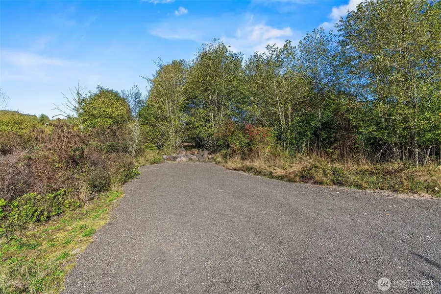 331 Sudden Valley Drive #8, Castle Rock, WA 98611 - #2