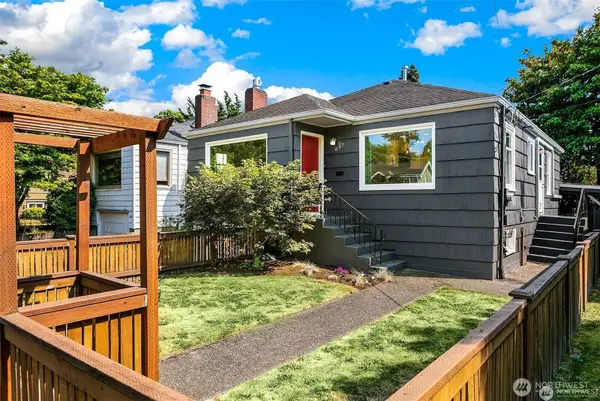 647 NW 51st Street, Seattle, WA 98107