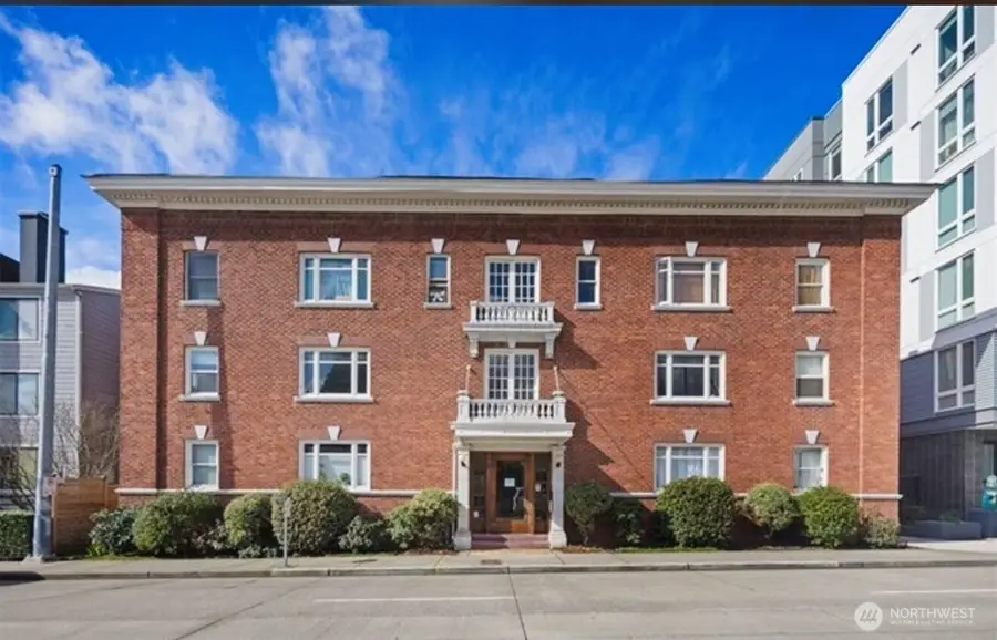 4725 15th Avenue Ne #27, Seattle, WA 98105 - #2